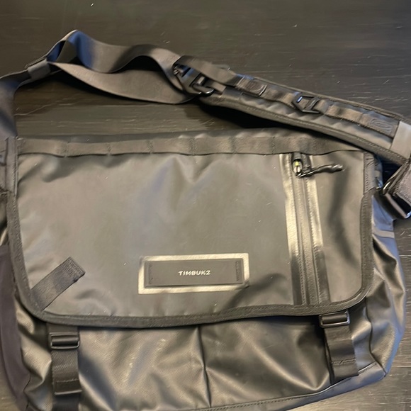 Timbuk2 messenger bag